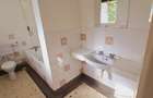 4 Bed House with En Suite at Redhill Road - 19