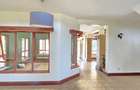 5 Bed Townhouse with En Suite in Runda - 12