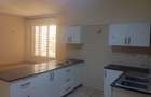 4 Bed Apartment with En Suite at Parklands Road - 7