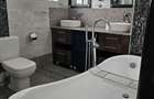 4 Bed Townhouse with En Suite in Runda - 3