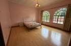 5 Bed House with En Suite in Runda - 8