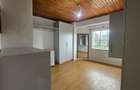 5 Bed House with En Suite in Runda - 19
