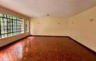 4 Bed Townhouse with En Suite at Lavington - 4