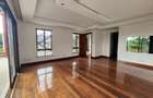 5 Bed Villa with En Suite in Lavington - 8