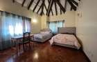 4 Bed Townhouse with En Suite in Lavington - 10