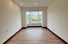 2 Bed Apartment with En Suite in Parklands - 2