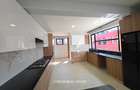 4 Bed Townhouse with Swimming Pool in Membley - 15