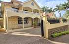 4 Bed Townhouse with En Suite at Mugumo Road - 1