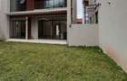 5 Bed Villa with En Suite in Lavington - 13