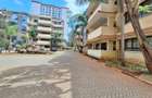 3 Bed Apartment with En Suite at Kilimani - 16