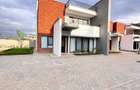 4 Bed Townhouse with En Suite at Langata - 1