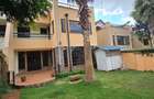 5 Bed Townhouse with En Suite at Convent Drive - 5