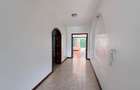 5 Bed Townhouse with En Suite at Lavington - 4