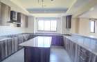 4 Bed Apartment with En Suite at Lavington - 5