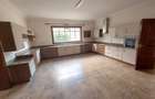 4 Bed Townhouse with En Suite in Lavington - 8