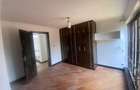 5 Bed House with En Suite in Runda - 8