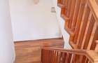 5 Bed Villa with En Suite at Convent Road - 8