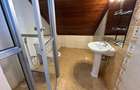 5 Bed Villa with En Suite at Lavington - 16