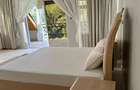 6 Bed Villa with En Suite at Kerarapon - 6