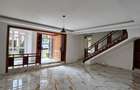 5 Bed Townhouse with En Suite in Lavington - 18