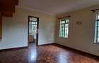 4 Bed Townhouse with En Suite at Lavington - 14