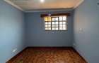 1 Bed Apartment with En Suite at Kilimani - 4