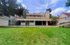 4 Bed Townhouse with En Suite in Rosslyn - 12