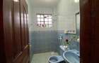 3 Bed Apartment with En Suite in Nyari - 4