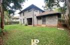 4 Bed Townhouse with En Suite in Spring Valley - 3