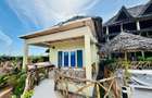 8 Bed House with En Suite in Watamu - 18