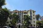 3 Bed Apartment with En Suite at Lavington - 3