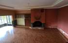 4 Bed House with En Suite at Loresho Road - 18