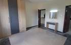 2 Bed Apartment with En Suite at Hatheru Road - 9