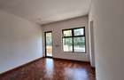 4 Bed Townhouse with En Suite in Karen - 12