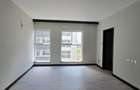 2 Bed Apartment with En Suite at Riverside Dr - 9