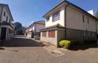 4 Bed Townhouse with En Suite at Lavington - 2