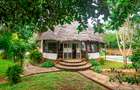 5 Bed Villa with En Suite in Malindi - 2