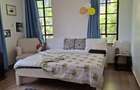 5 Bed Townhouse with En Suite in Kyuna - 10