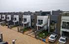 4 Bed Townhouse with En Suite at Eastern Bypass - 3