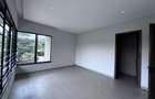 4 Bed Townhouse with En Suite in Loresho - 17
