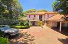 5 Bed Townhouse with En Suite at Meadows - 7