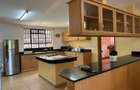 Furnished 3 Bed Apartment with En Suite in Brookside - 11