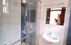 4 Bed Townhouse with En Suite at Westlands - 16