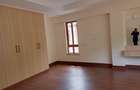 5 Bed House with En Suite at Kyuna - 11