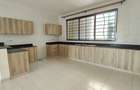 4 Bed Apartment with En Suite at Parklands - 6