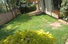 5 Bed Townhouse with En Suite at Lavington - 9