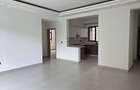 2 Bed Villa with En Suite in Westlands Area - 10