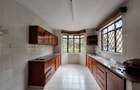 4 Bed Townhouse with En Suite in Lavington - 5