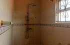 4 Bed House with En Suite in Nyari - 11