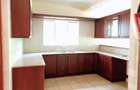 5 Bed Townhouse with En Suite in Rosslyn - 3